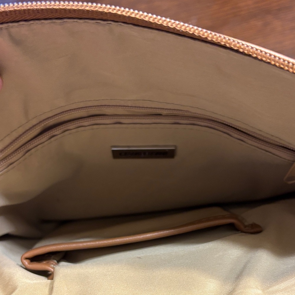 Giani Bernini Beige Leather Crossbody Bag - Picture 3 of 11
